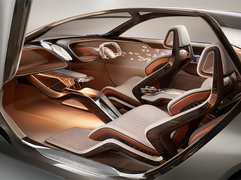 بنتلي تكشف الستار عن طرازها الاستثنائي BENTLEY EXP 100 GT